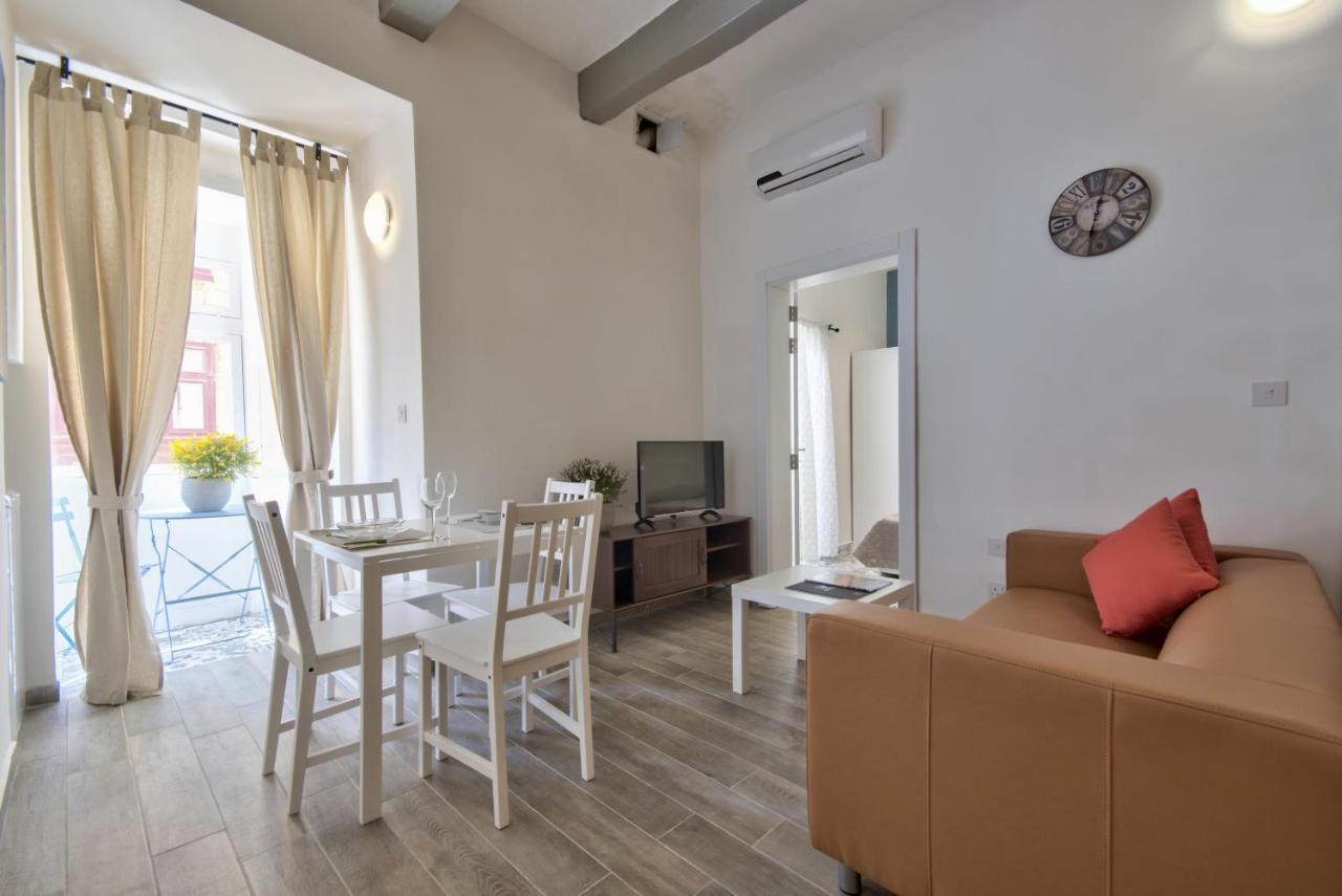 Borgo Apartments 1 & 2 Bedroom Self-Catering Units In Central Valletta Exterior photo